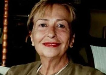 Yazar Emine Işınsu Öksüz yaşamını yitirdi