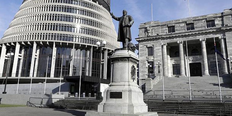 Yeni Zelanda Parlamentosu: Çin, Doğu Türkistan'da ağır insan hakları ihlalleri yapıyor