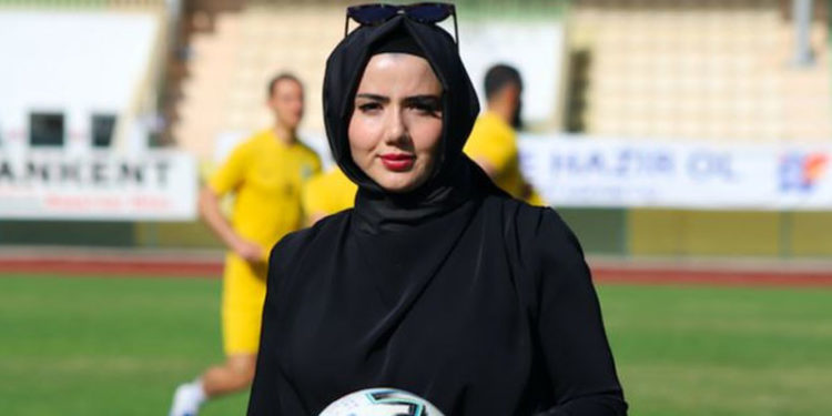 Yeşil sahaların başörtülü kadınları: 'Tüm eleştirilere rağmen mücadele ettik'
