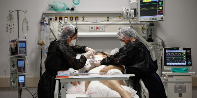 "Yoğun bakımdaki yaş aralığı, 40 ila 60 yaşa düştü"