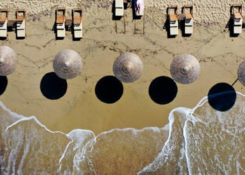 Yunanistan’dan turizme 400 milyon euroluk ek destek