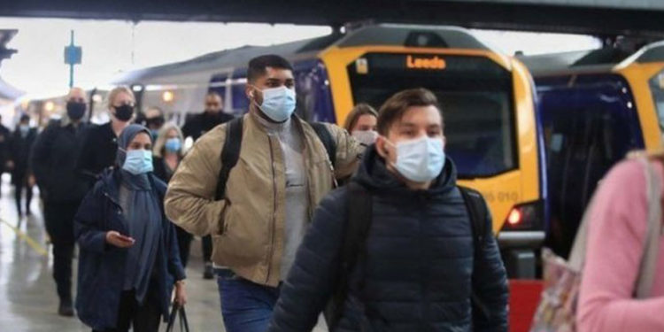 İngiltere'de demiryollarının idaresi yaklaşık 30 yıl sonra yeniden devlet kontrolüne geçiyor