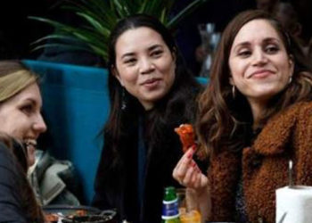 İngiltere'de salgın önlemleri 17 Mayıs itibariyle bir seviye daha gevşetiliyor