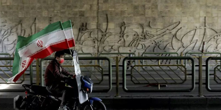 İran'da 13. dönem cumhurbaşkanlığı seçimlerinde yarışacak 7 aday belli oldu