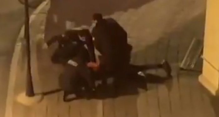 İstanbul’da bekçi terörü: Dördü bir olup vatandaşı darp etti