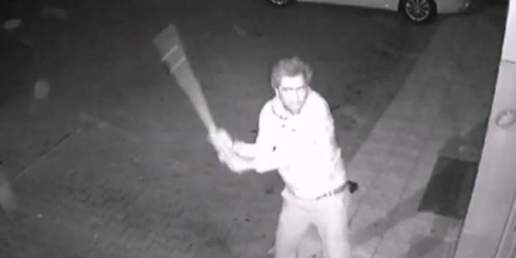 İyi Parti Malatya İl Başkanlığı'na sopalı saldırı