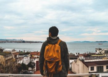 ‘Türkiye’de tek yaşayanların oranı arttı’