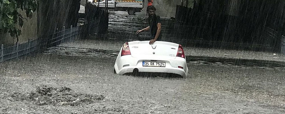 İstanbul’da şiddetli yağmur