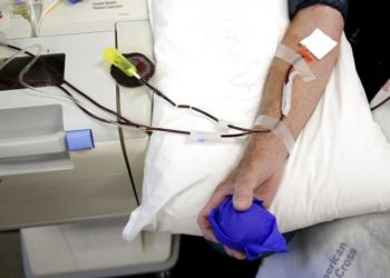 Almanya, eşcinsel ve biseksüel erkeklerin kan bağışı yapmalarına getirilen kısıtlamaları kaldırıyor