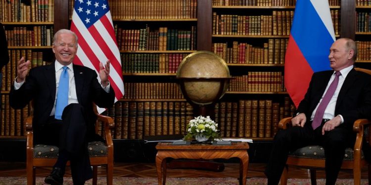 ABD Başkanı Biden ile Rusya lideri Putin arasındaki zirve Cenevre’de başladı