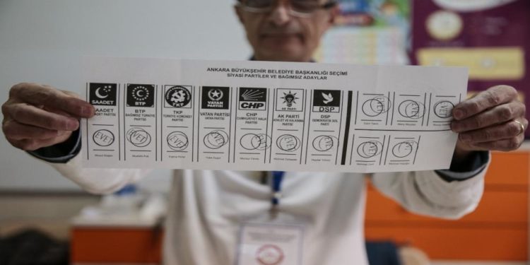 AK Parti’nin seçim sistemine dair değişiklik önerileri seçimleri ve ittifakları nasıl etkiler?