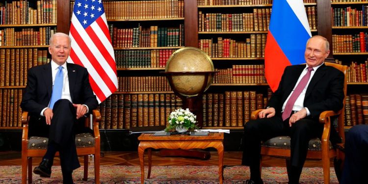 Biden-Putin görüşmesi sona erdi: Tansiyonun düşmesi için büyükelçiler görevlerine dönecek