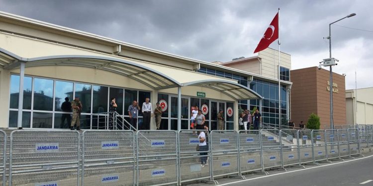 Askeri öğrenci Murat Can Güney’in, ailesinin cenaze törenine katılmasının engellenmesi tepki çekti