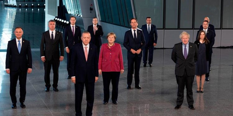 NATO Zirvesi’nde ilk gün sona erdi: Liderler ne kararlar aldı?