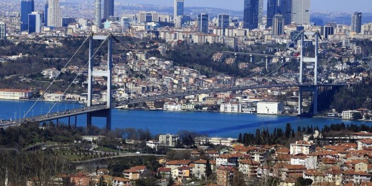 İBB Sözcüsü Ongun’dan Fatih’te İçişleri Bakanlığınca el konulan arsayla ilgili yolsuzluk iddiası