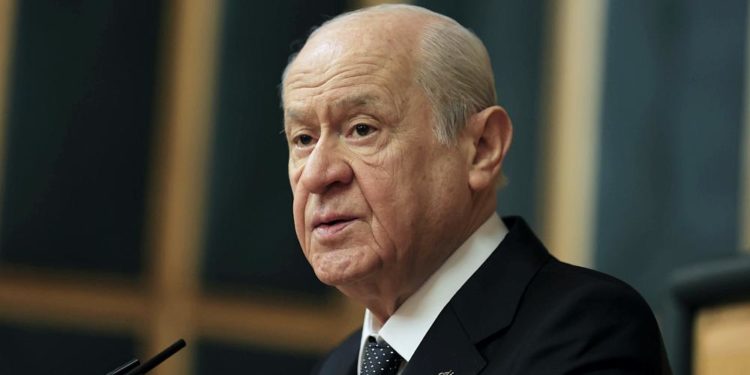 MHP lideri Bahçeli, Ahmet Şık’ı hedef aldı: Yeri Meclis değil demir parmaklıklardır