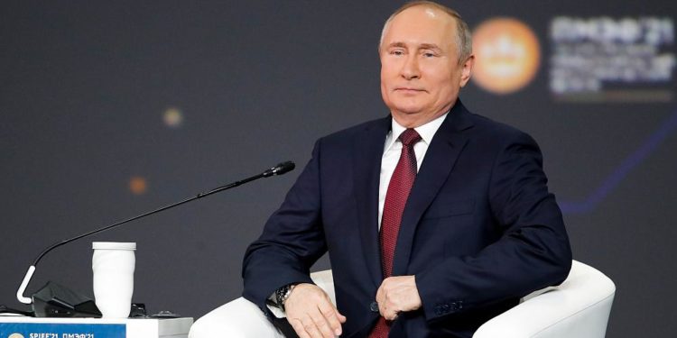 Putin: Kimseye suikast düzenlemek gibi bir alışkanlığımız yok