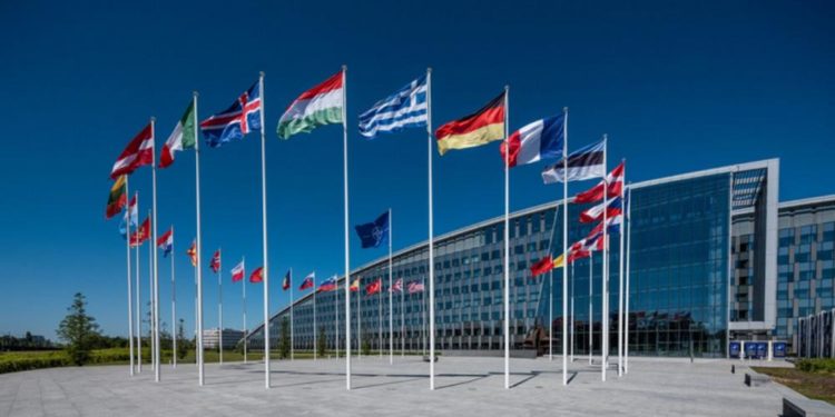 NATO zirvesi öncesi Belarus delegasyonunun güvenlik akreditasyonları iptal edildi