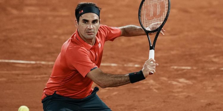İsviçreli tenisçi Federer, ‘vücudunu daha fazla yormamak’ adına Fransa Açık’tan çekildi