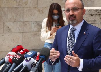 AK Parti’den Peker’in iddiaları için komisyon talebine yanıt: Hatalarımız varsa biz düzeltiriz