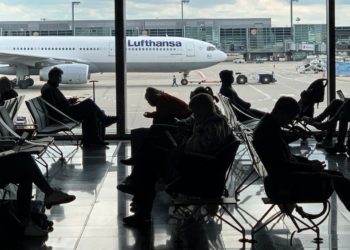 Moskova’ya misillemede bulunan Almanya, Rus uçaklarının gelişine izin vermedi