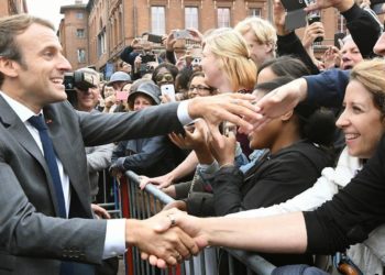 Macron’a tokat atan aşırı sağcı Damien Tarel’e 14’ü ertelenebilir, 18 ay hapis cezası