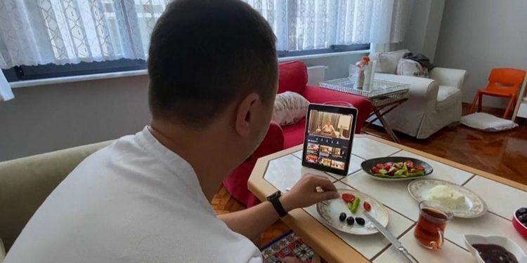 AP’den Sedat Peker dosyası: Bir mafya lideri nasıl YouTube fenomeni oldu?