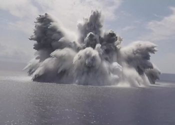 ABD 30 yıl aradan sonra savaş gemilerine yeniden dayanıklılık testi uygulamaya başladı