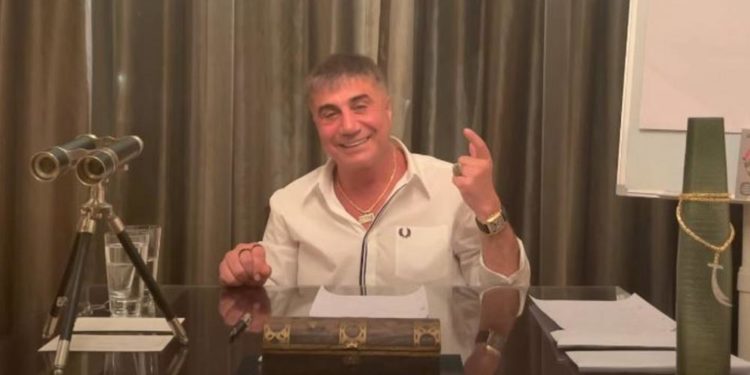 Peker’den yeni video: Belediyelerde ve ihalelerde dönen rüşvet sistemi iddiaları