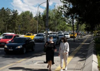 Türkiye’de Covid-19: 92 kişi hayatını kaybetti, 6 bin 126 yeni vaka tespit edildi