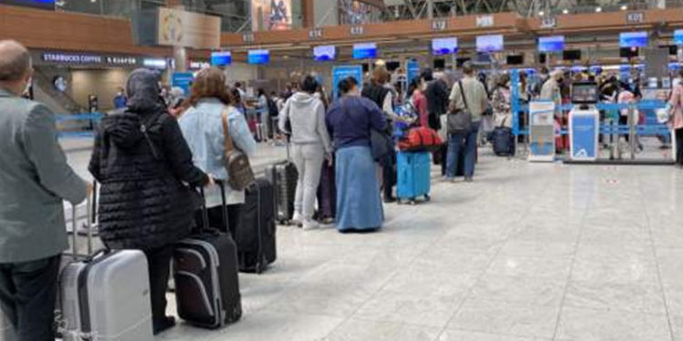 146 ülkeden Türkiye'ye gelen ve Covid aşısı olduğunu belgeleyen yolculardan PCR testi istenmeyecek
