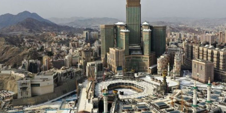 Suudi Arabistan: Cami hoparlörlerinin ses seviyesi halktan gelen şikayetler nedeniyle sınırlandırıldı