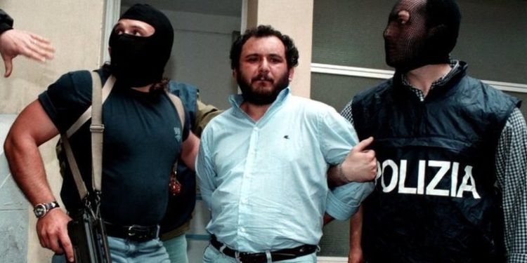 İtalya'da 'insan kasabı' lakaplı Cosa Nostra mafyası üyesinin tahliyesine tepki: "Adalet bu değil"