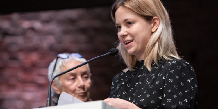 Rusya İçişleri Bakanı'nın servetini inceleyen bir gazeteci gözaltına alındı, iki editörün evi arandı