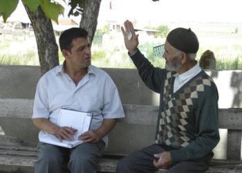 35 yıl boyunca gezerek masalları topladı