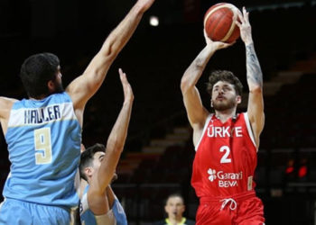 A Milli Erkek Basketbol Takımı, Uruguay'ı mağlup etti