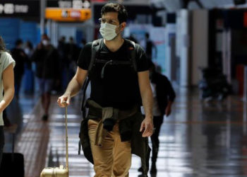 AB Komisyonu Avrupa içinde seyahat kısıtlamalarının gevşetilmesini istedi