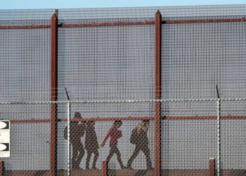 ABD Başkan Yardımcısı Harris, Meksika sınırına ilk ziyaretini yapacak; eski başkan Trump da bir sınır ziyareti planlıyor