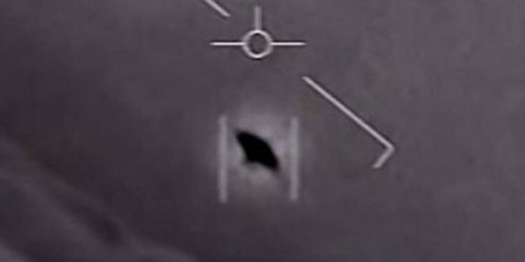 ABD Ulusal İstihbarat Direktörlüğü UFO raporunu yayımladı: 144 gözlem sapandı