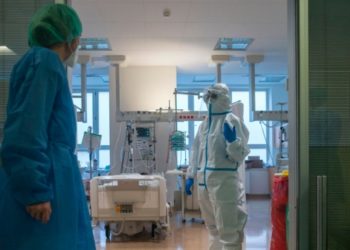 AB'de yolsuzluk raporu: Sağlık hizmetlerine erişim i&ccedil;in r&uuml;şvet veriliyor