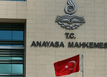 AYM’den Erdoğan’ın kişiye özel kararnamesine iptal