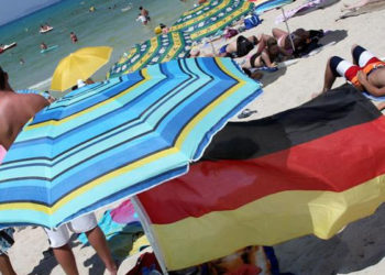 Almanlar tatil için kolları sıvadı: Türkiye ilk tercihler arasında