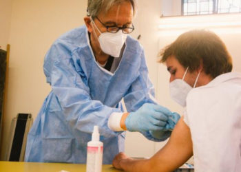 Almanya'da 7 Haziran'da aşıda öncelik kaldırılıyor