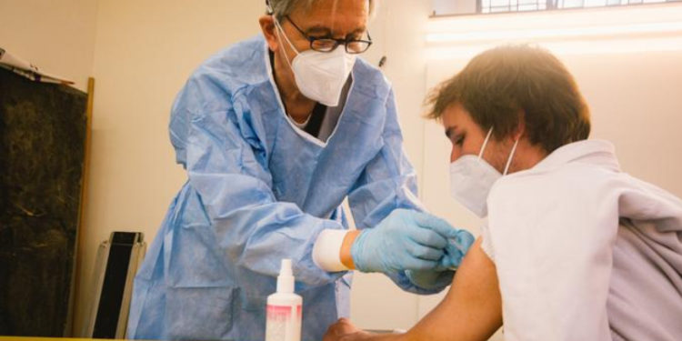 Almanya'da 7 Haziran'da aşıda öncelik kaldırılıyor