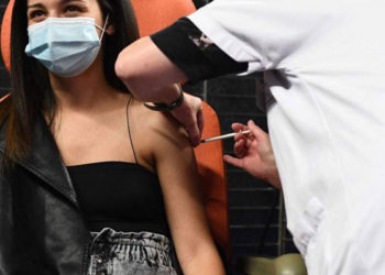 Almanya'da aşılama hız kazandı: Dörtte birinden fazlası tam aşılandı