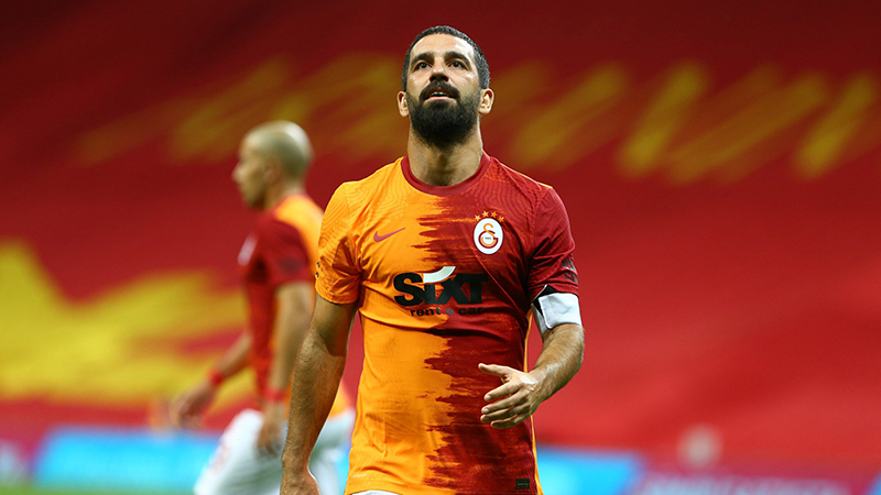 Altay'da ilk hedef Arda Turan; kaptanlık teklif edildi