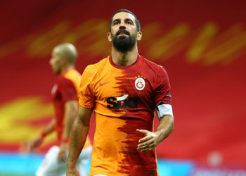 Altay'da ilk hedef Arda Turan; kaptanlık teklif edildi