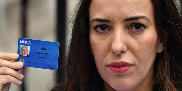 Assange'ın nişanlısı: ABD Trump dönemini kapatmak istiyorsa WikiLeaks davasının peşini bıraksın