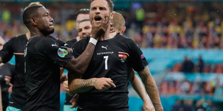 Attığı gol sonrası ırkçı ifadeler kullandığı iddia edilen Arnautovic özür diledi