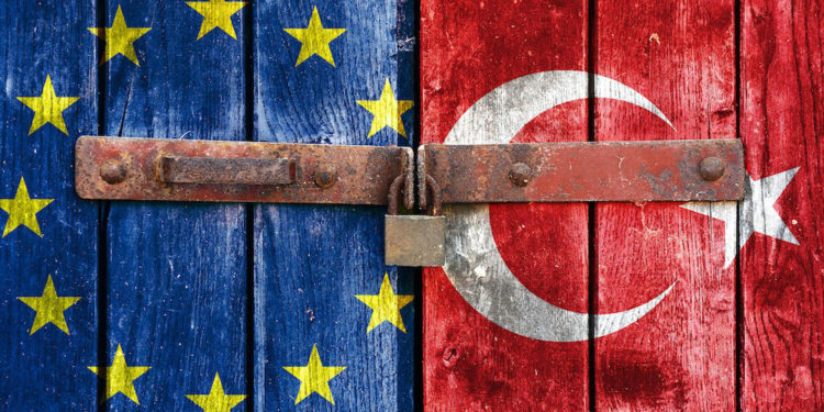 Avrupalılar Türkiye’yi , Rusya ve Çin’den daha ciddi bir ‘tehdit’ olarak görüyor